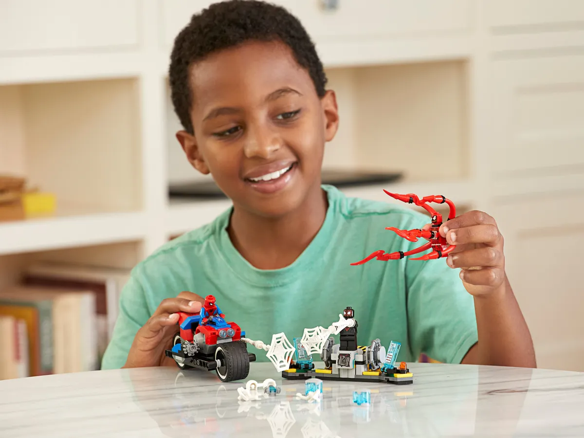 LEGO Spider-Man Bike Rescue (76113) - Bild 12