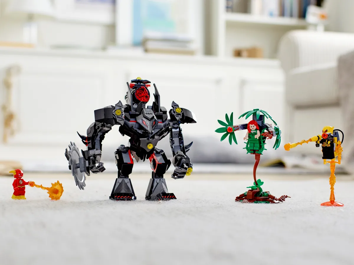 LEGO Batman™ Mech vs. Poison Ivy™ Mech (76117) - Bild 10