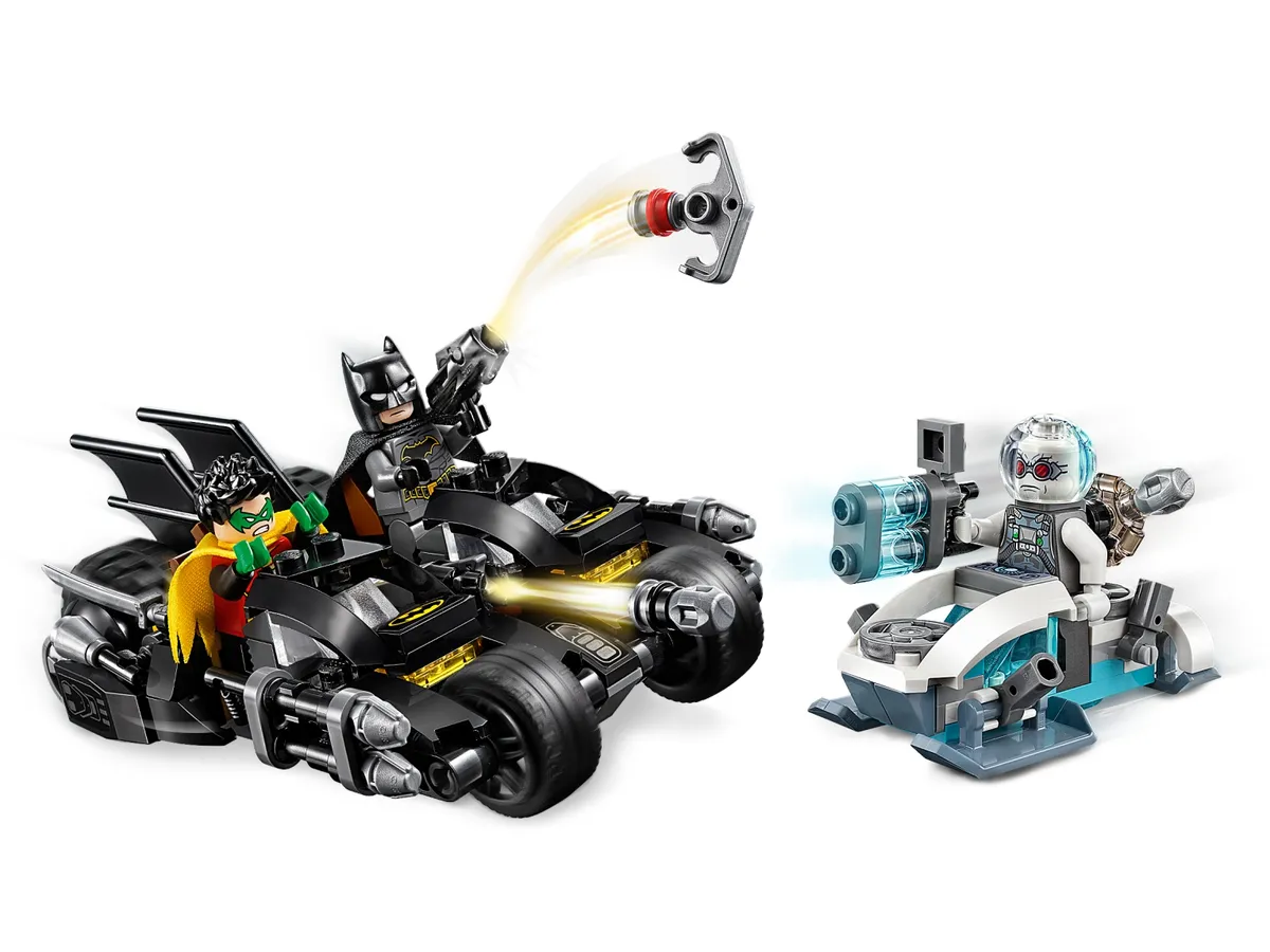 LEGO Mr. Freeze™ Batcycle™ Battle (76118) - Bild 2