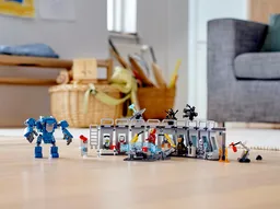 LEGO Iron Man Hall of Armor (76125) - afbeelding 10