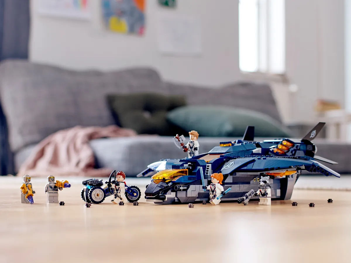 LEGO Avengers Ultimate Quinjet (76126) - Bild 8