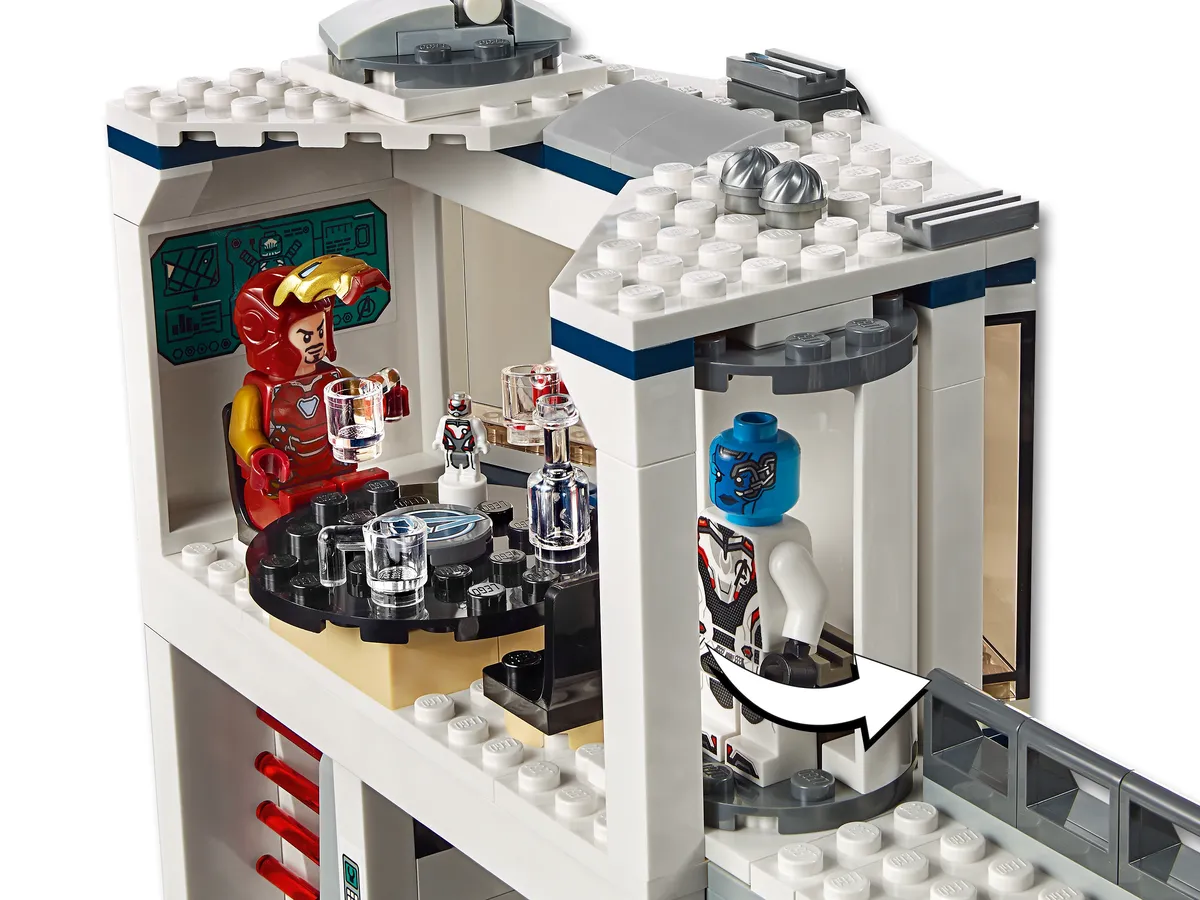 LEGO Avengers Compound Battle (76131) - image 8