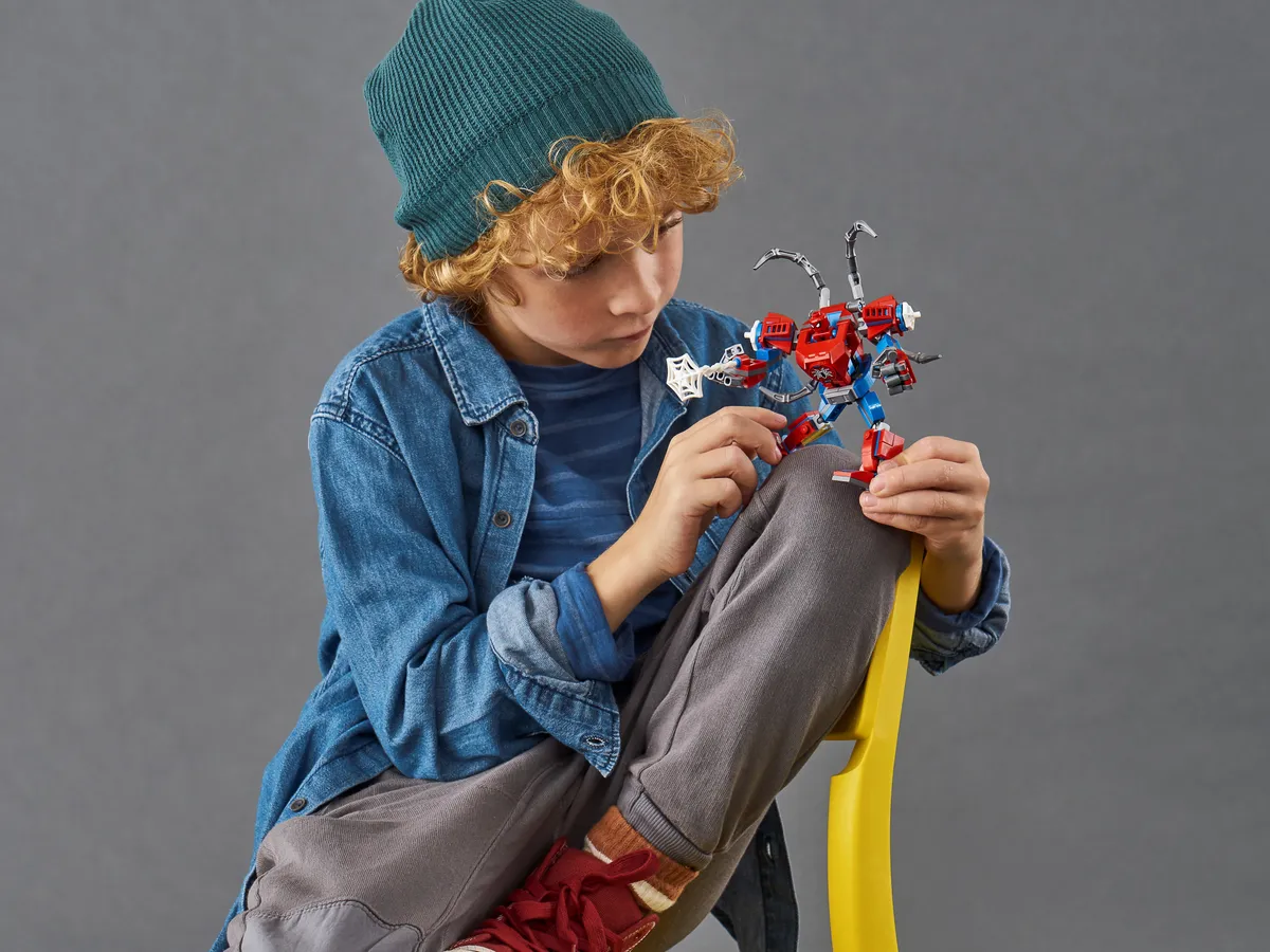 LEGO Spider-Man Mech (76146) - Bild 6
