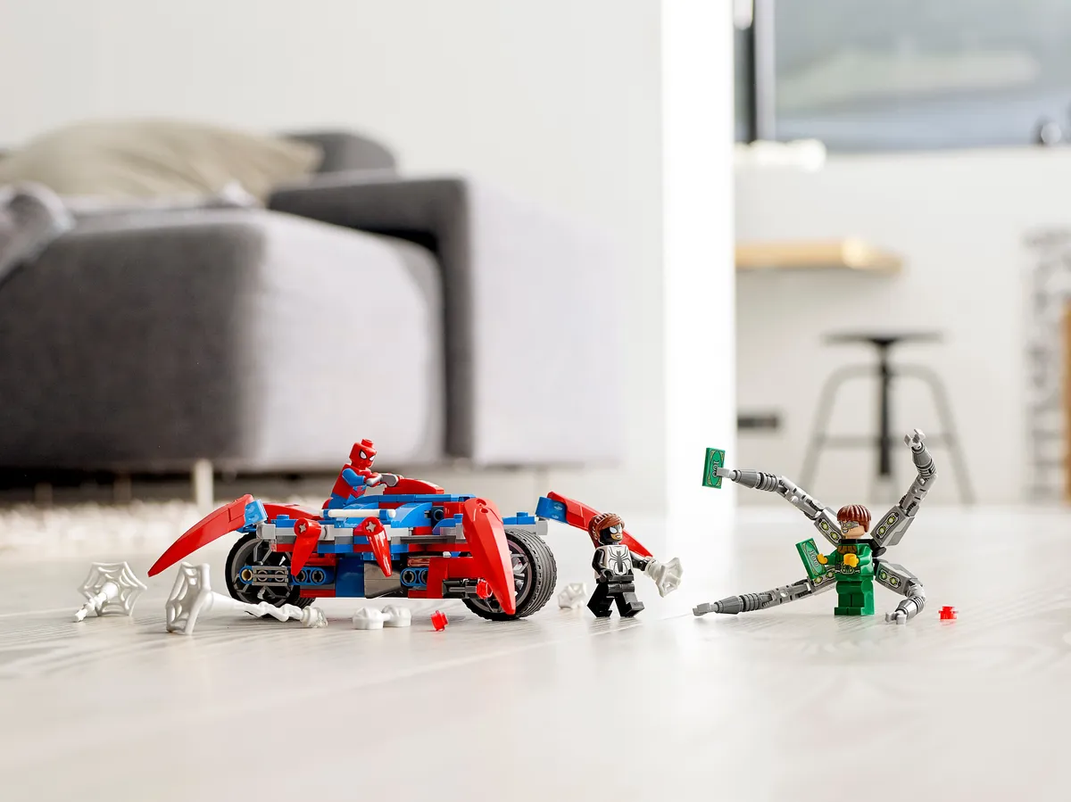 LEGO Spider-Man vs. Doc Ock (76148) - image 9