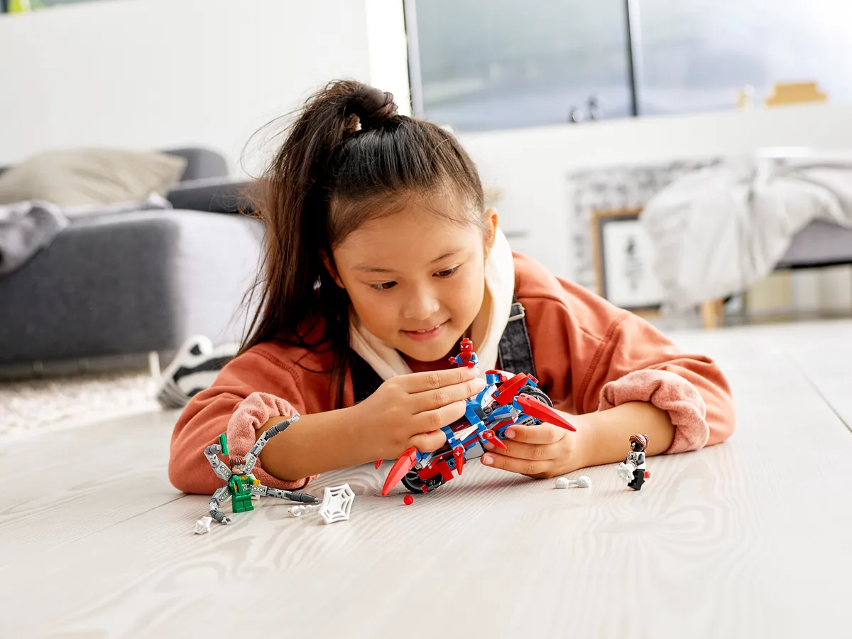 LEGO Spider-Man vs. Doc Ock (76148) - image 8