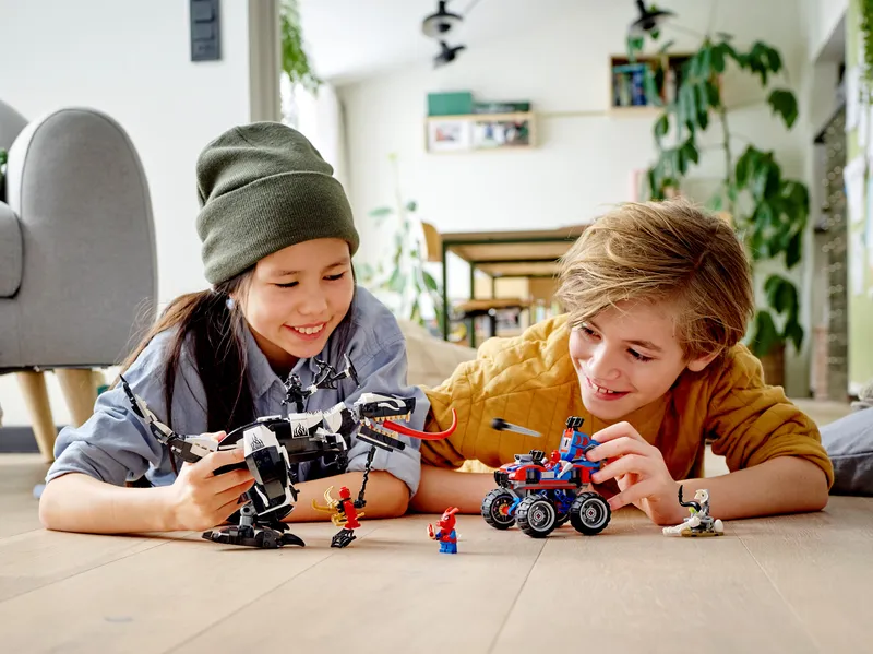 Venomosaurus Ambush by LEGO – product photo 9 of 12