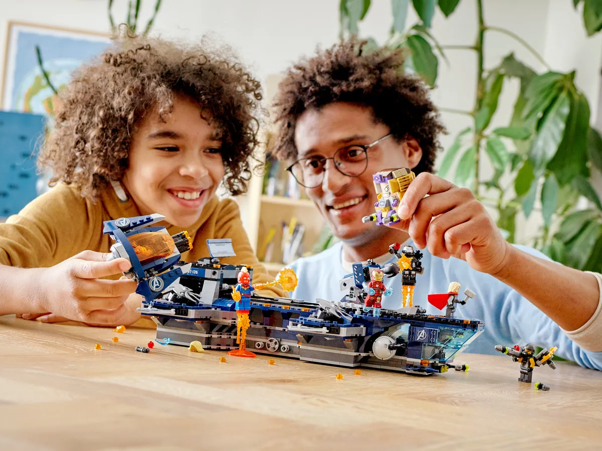 LEGO Avengers Helicarrier (76153) - afbeelding 9