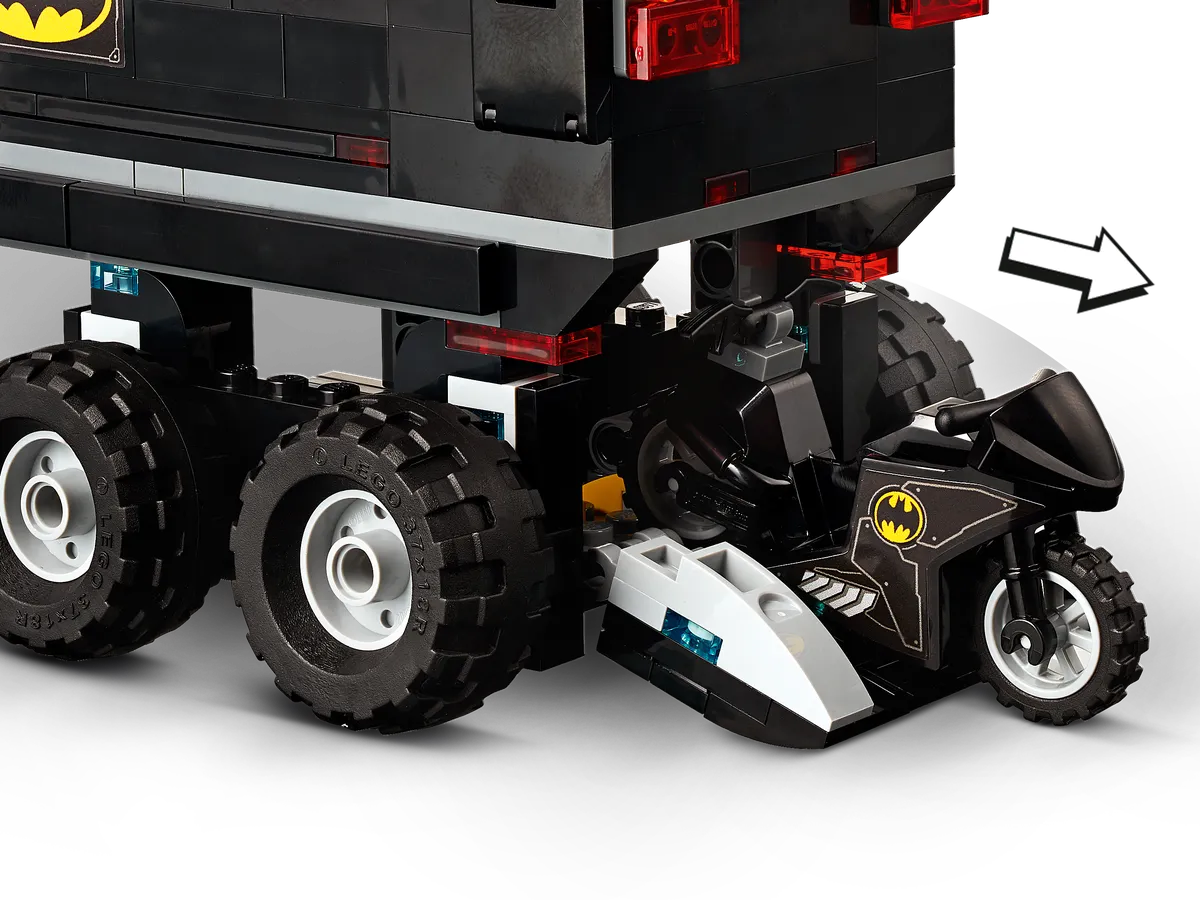 LEGO Mobile Bat Base (76160) - image 3