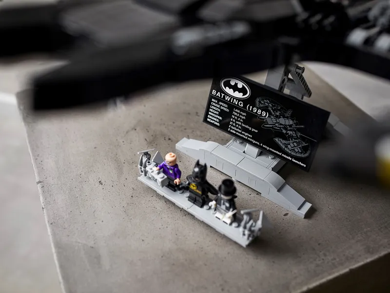 1989 Batwing de LEGO – photo du produit 15 sur 19
