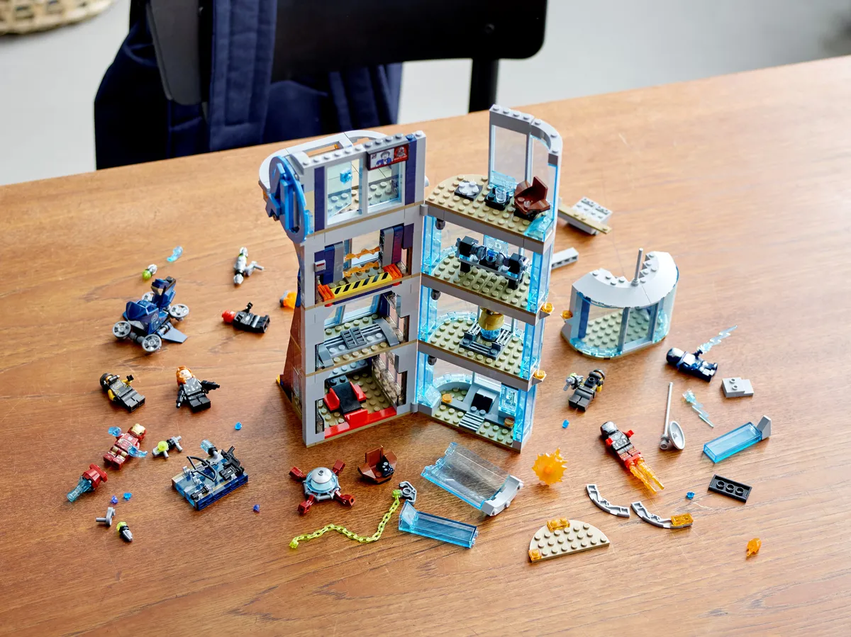 LEGO Avengers Tower Battle (76166) - Bild 7