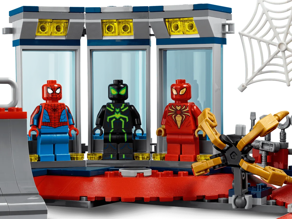 LEGO Attack on the Spider Lair (76175) - Bild 5