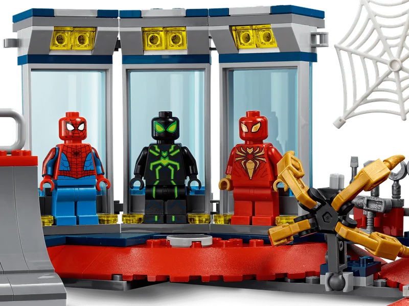 Attack on the Spider Lair van LEGO – productfoto 5 van 11
