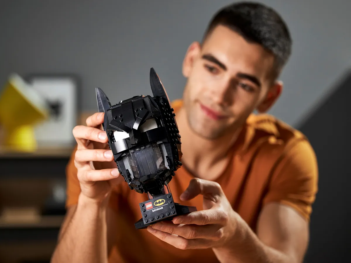 LEGO Batman™ Cowl (76182) - Bild 6