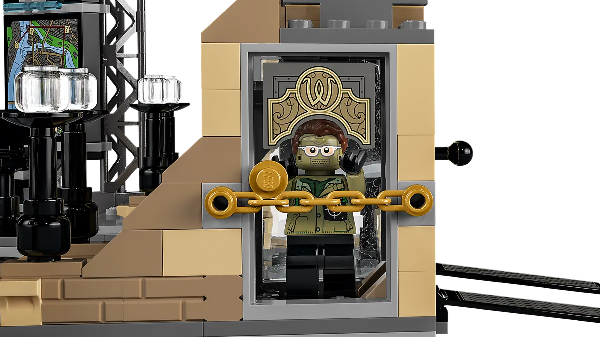 LEGO Batcave™: The Riddler™ Face-off (76183) - Bild 2