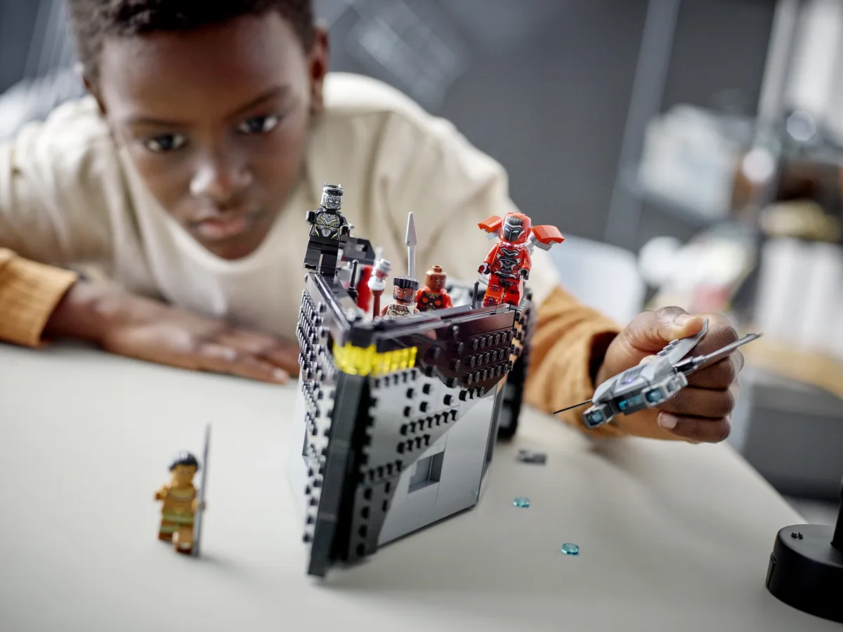 LEGO Black Panther: War on the Water (76214) - Bild 7
