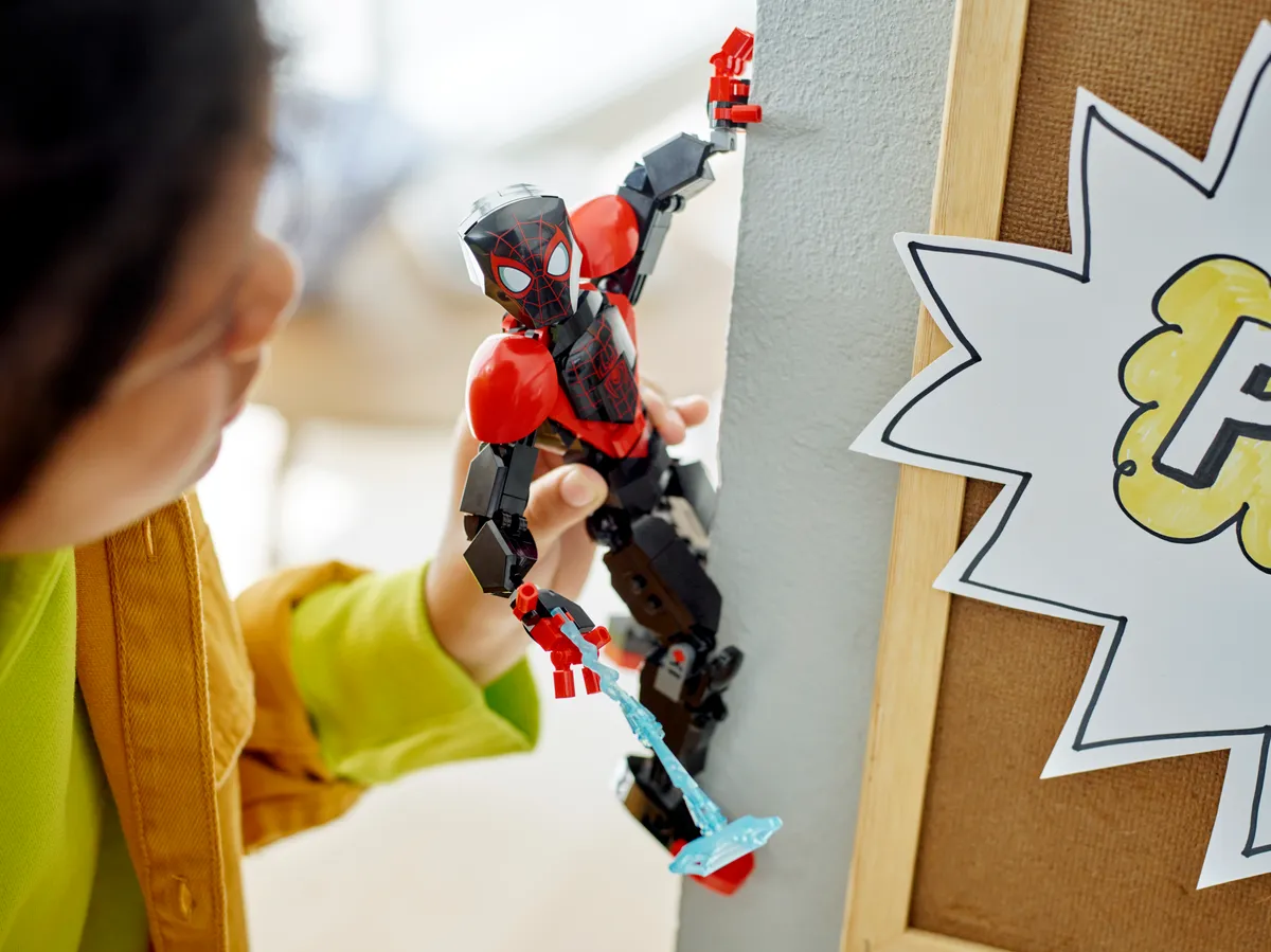 LEGO Miles Morales Figure (76225) - image 4
