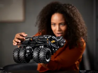 Batmobile™ Tumbler fra LEGO – produktbillede 20 af 24