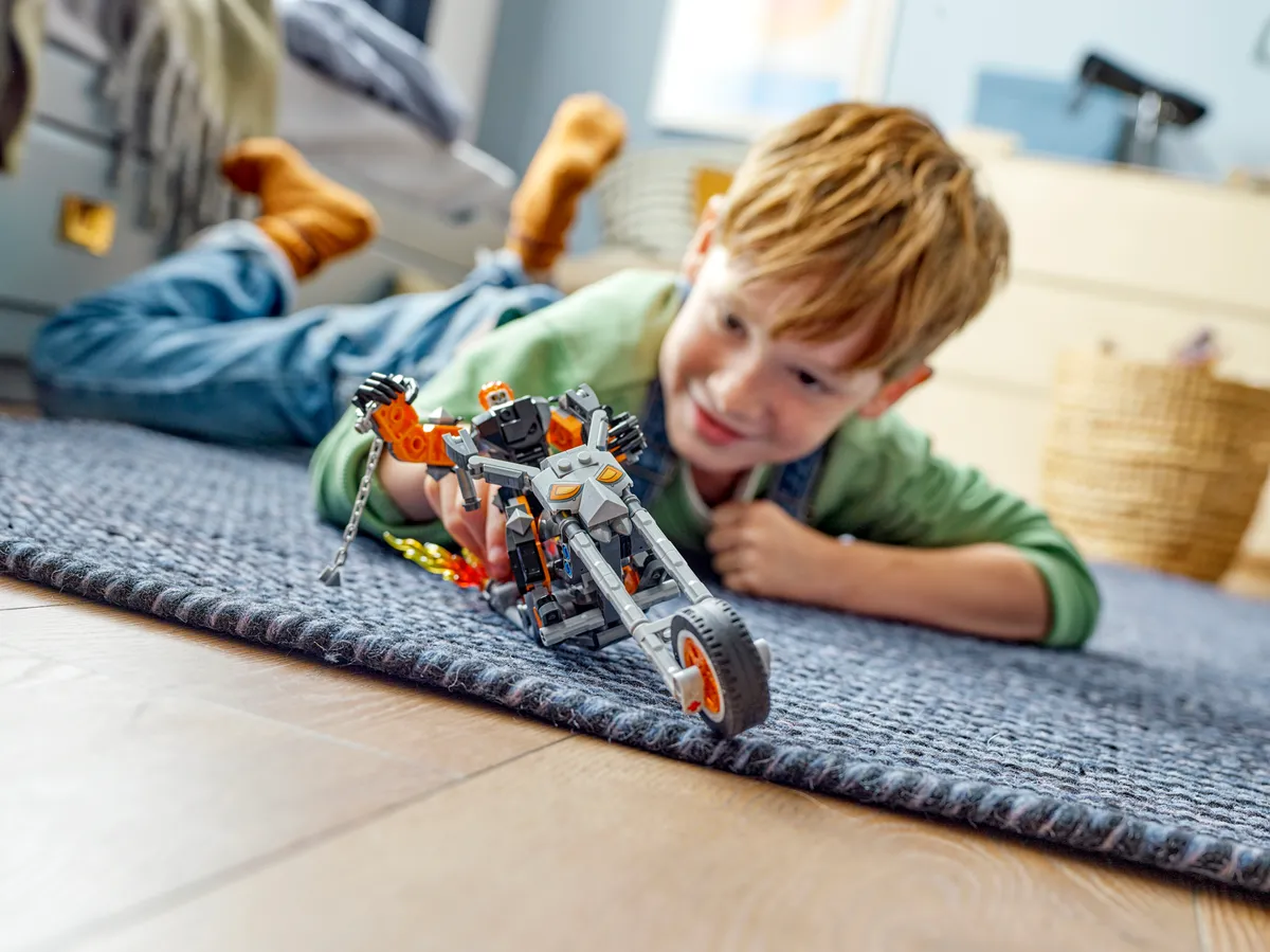 LEGO Ghost Rider Mech & Bike (76245) - Bild 5