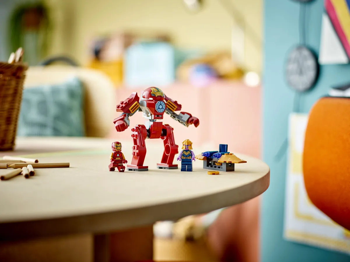 LEGO Iron Man Hulkbuster vs. Thanos (76263) - Bild 7