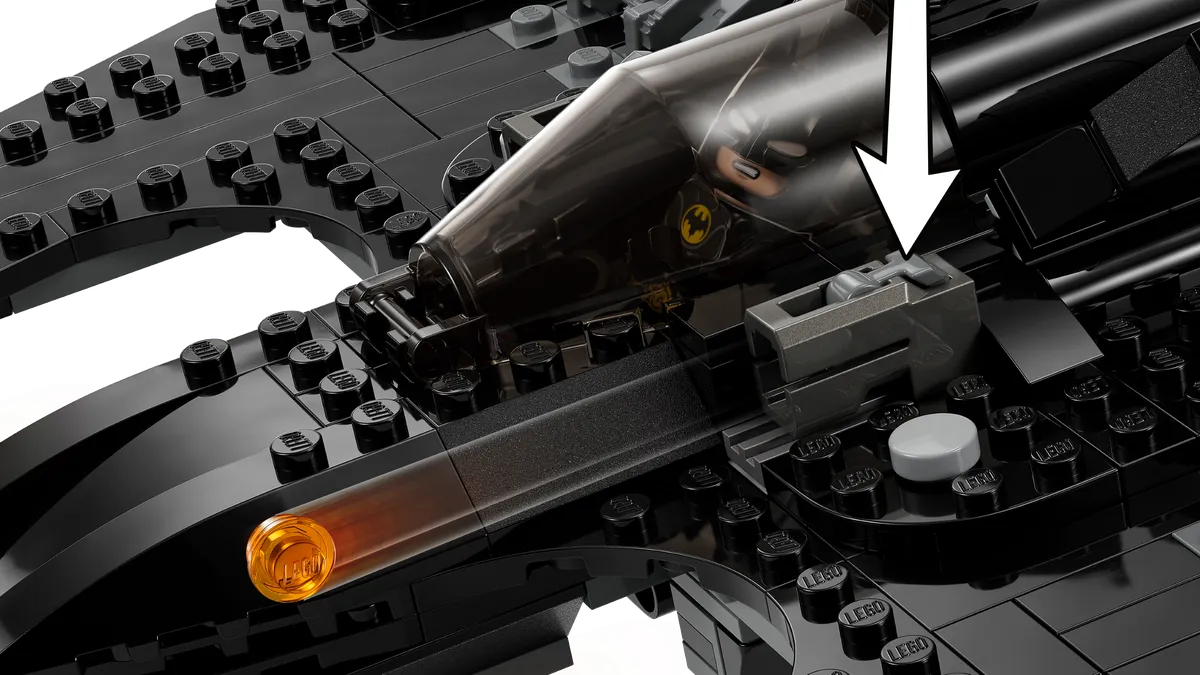 LEGO Batwing: Batman™ vs. The Joker™ (76265) - Bild 6