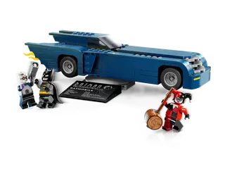 Batman™ with the Batmobile™ vs. Harley Quinn™ and Mr. Freeze™ by LEGO – product photo 2 of 10