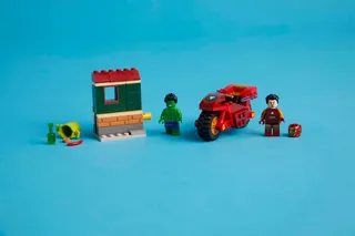Iron Man with Bike and The Hulk by LEGO – product photo 7 of 9