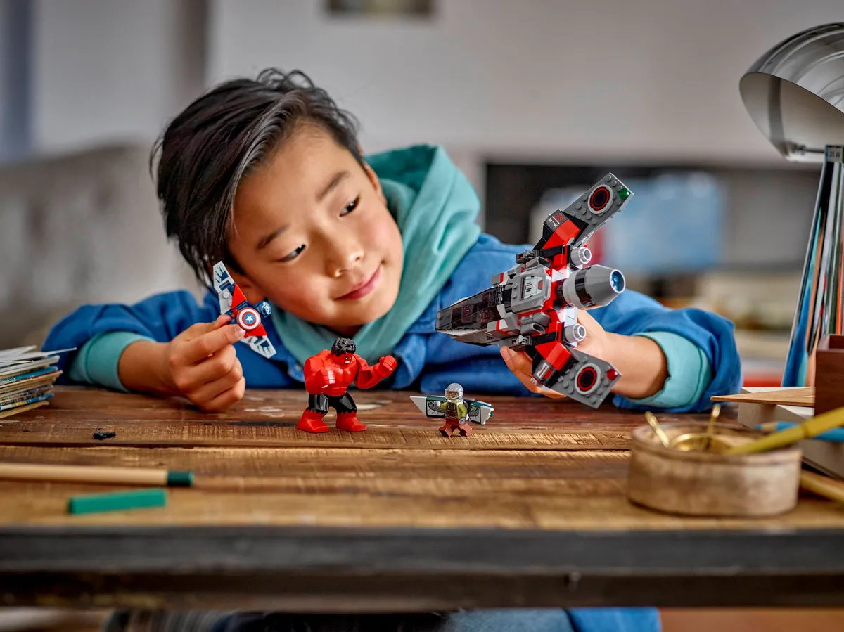 LEGO Captain America vs. Red Hulk Battle (76292) - Bild 7