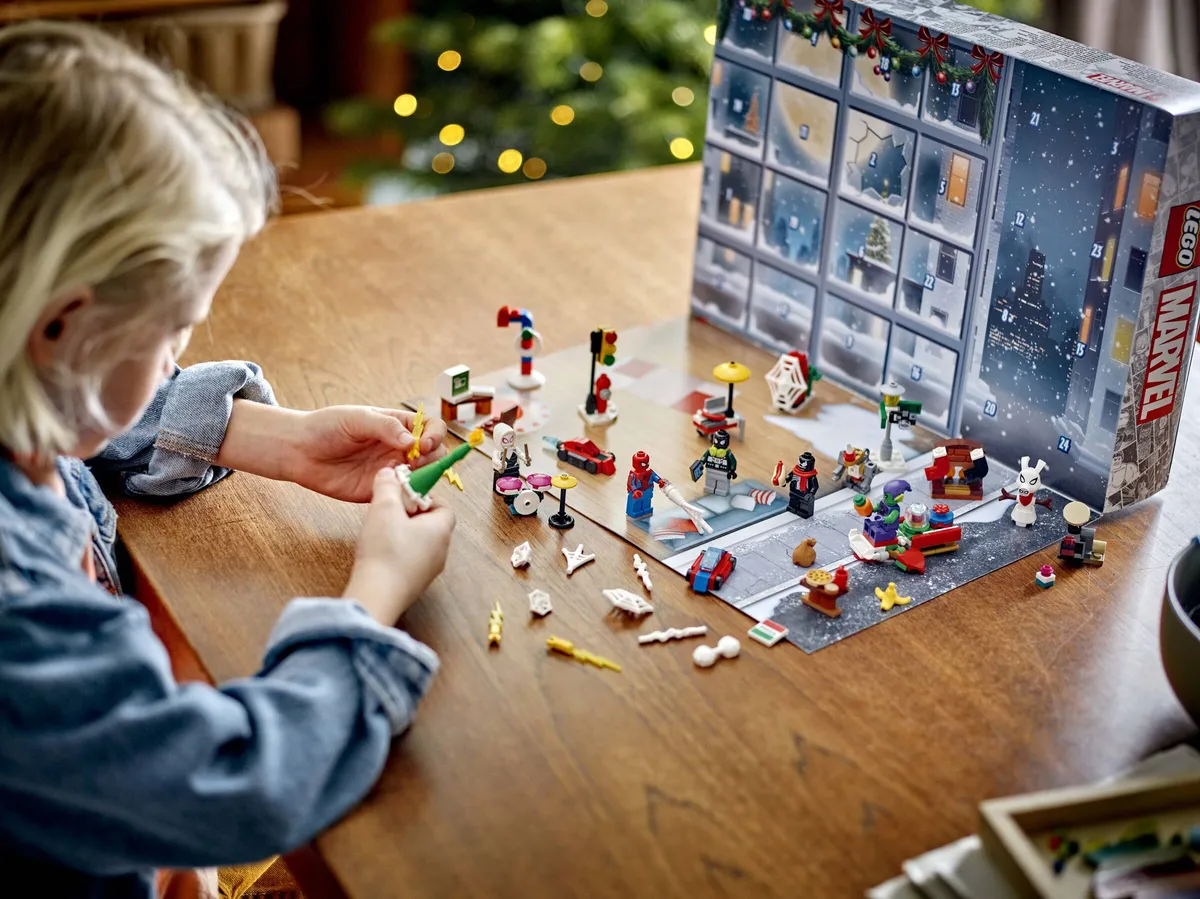 LEGO Spider-Man 2024 Advent Calendar (76293) - Bild 3