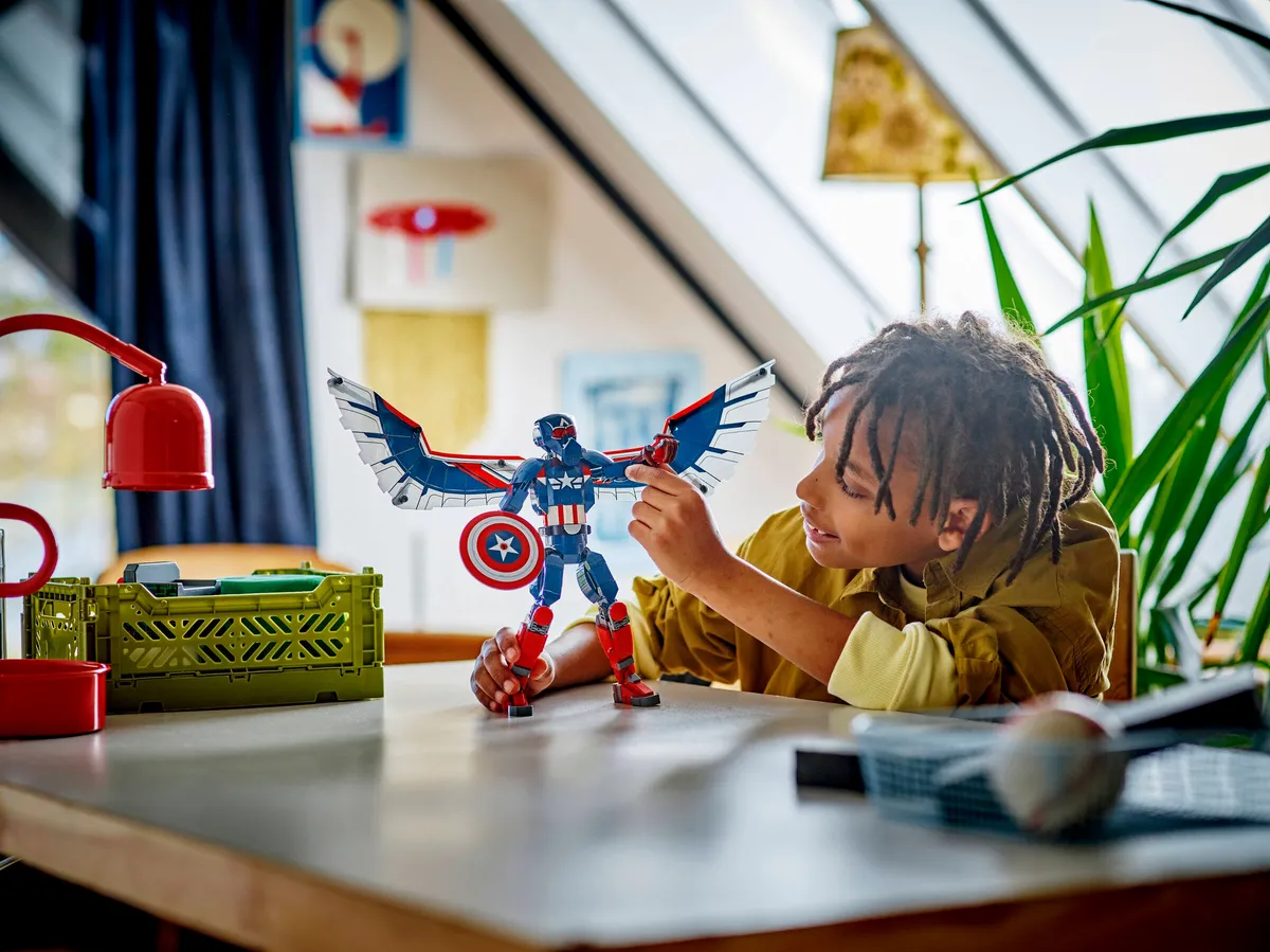 LEGO New Captain America Construction Figure (76296) - Bild 5