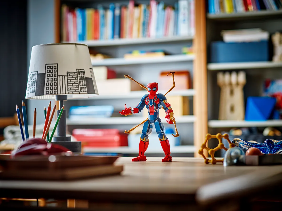 LEGO Iron Spider-Man Construction Figure (76298) - Bild 6
