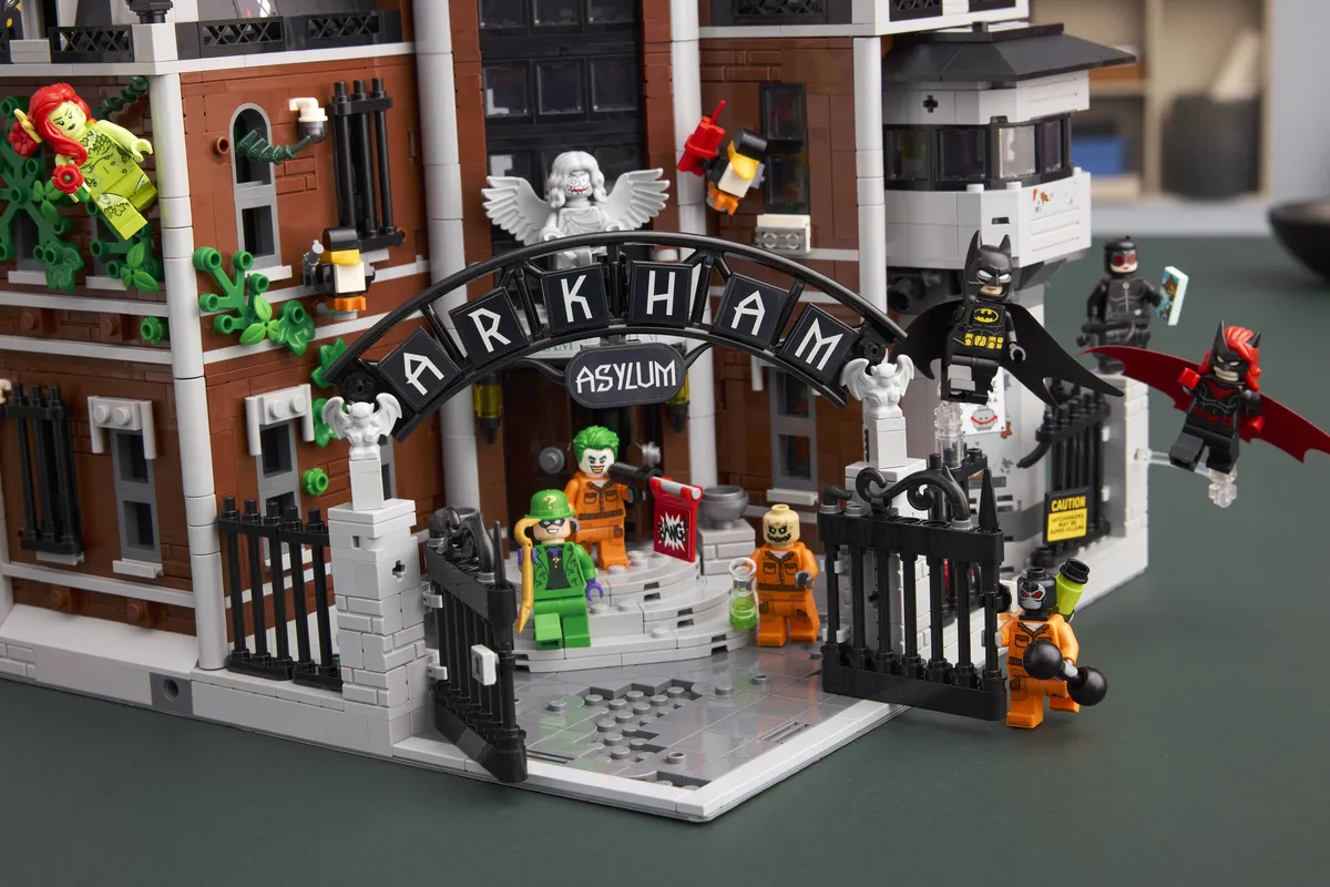 LEGO Arkham Asylum™ (76300) - image 14