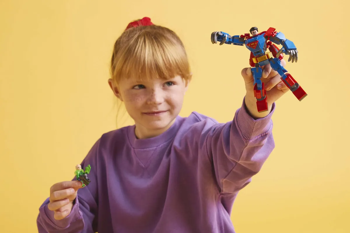 LEGO Superman™ Mech vs. Lex Luthor™ (76302) - image 4