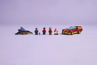 Iron Man Car & Black Panther vs. Red Hulk von LEGO – Produktfoto 8 von 10