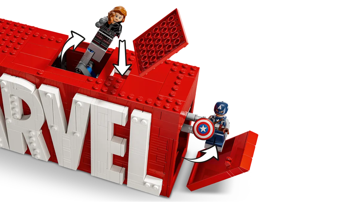 LEGO MARVEL Logo & Minifigures (76313) - Bild 1