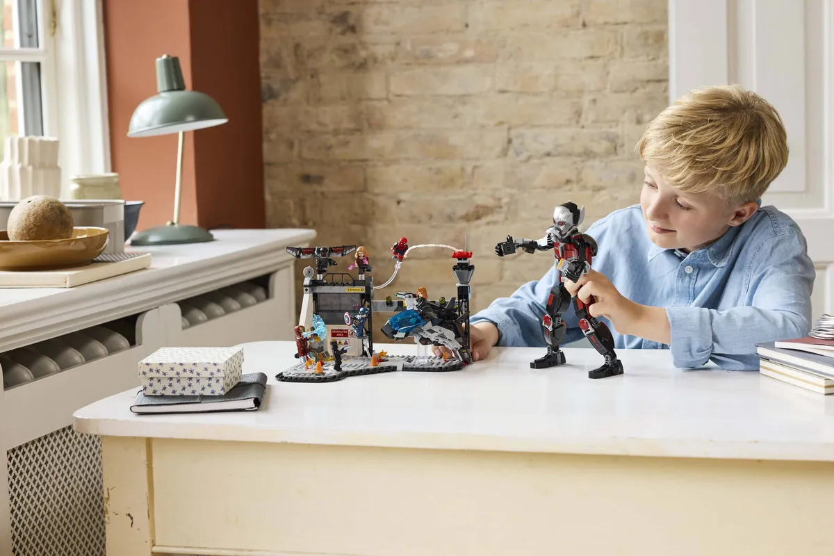 LEGO Captain America: Civil War Action Battle (76314) - afbeelding 6