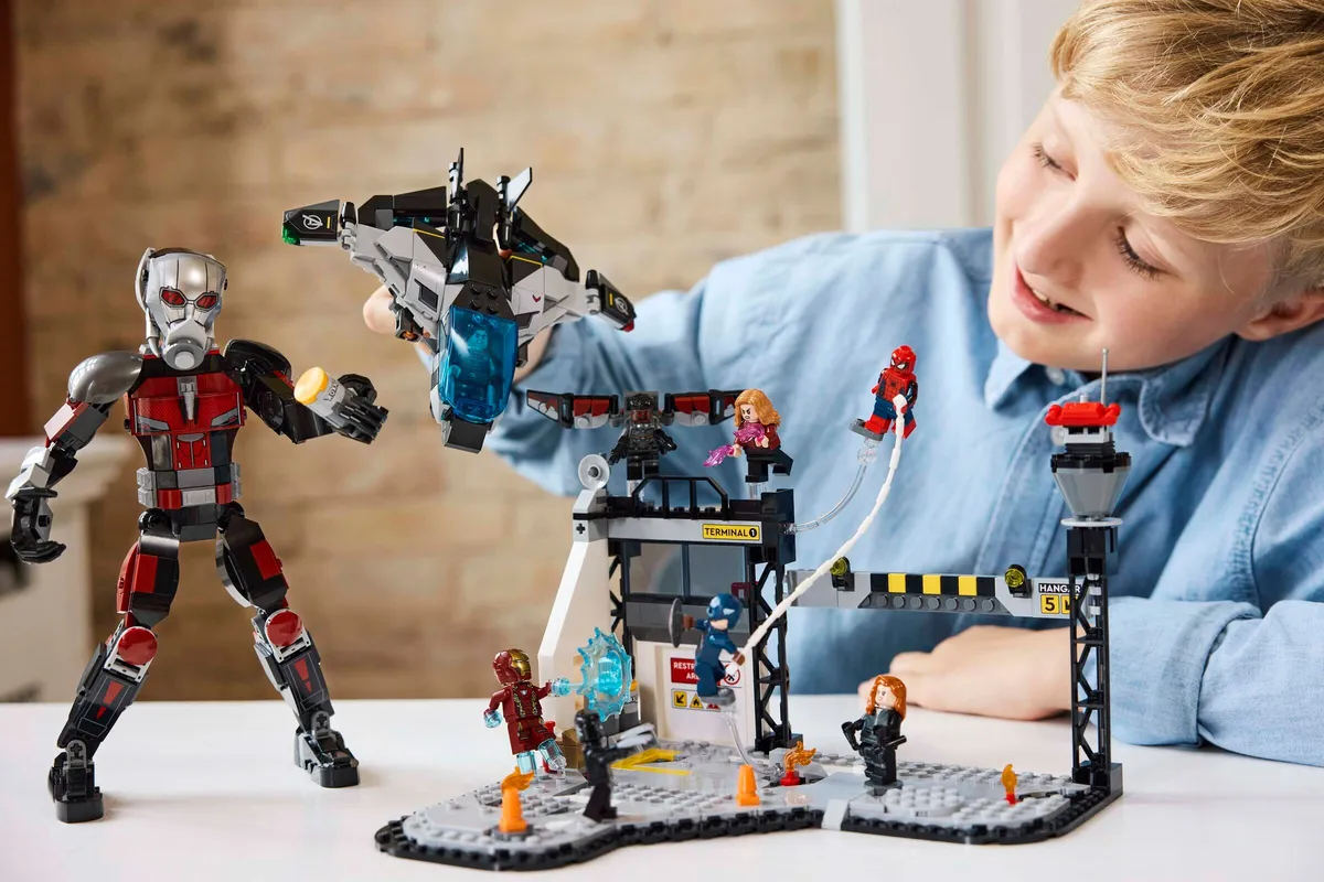 LEGO Captain America: Civil War Action Battle (76314) - afbeelding 8