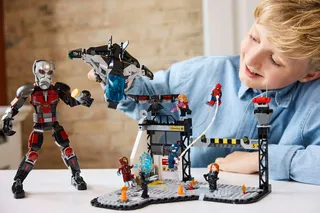 Captain America: Civil War Action Battle von LEGO – Produktfoto 9 von 11