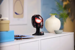 Miles Morales' Mask by LEGO – product photo 10 of 12