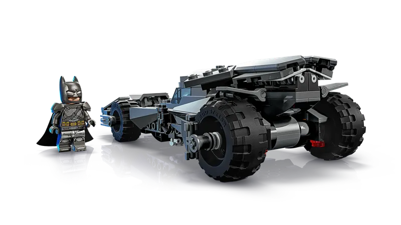 Batman v Superman™ Batmobile™ de LEGO – photo du produit 3 sur 5