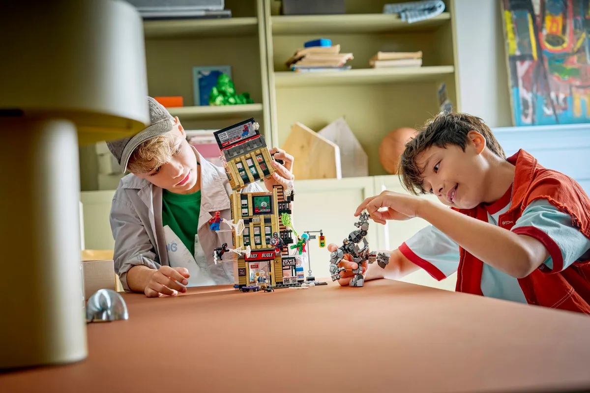 LEGO Spider-Man vs. Mysterio: The Daily Bugle (76342) - Bild 5