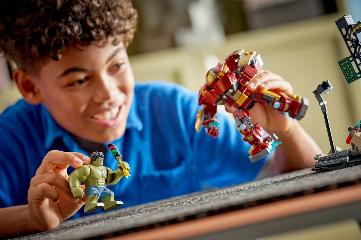 LEGO Epic Battle: Hulkbuster vs. The Hulk (76343) - Bild 5