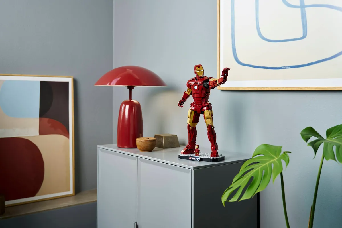 LEGO Iron Man Mark 3 Collectors' Edition (76344) - Bild 13