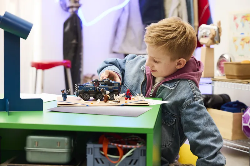 Spider-Man Prison Transport Chase von LEGO – Produktfoto 9 von 12