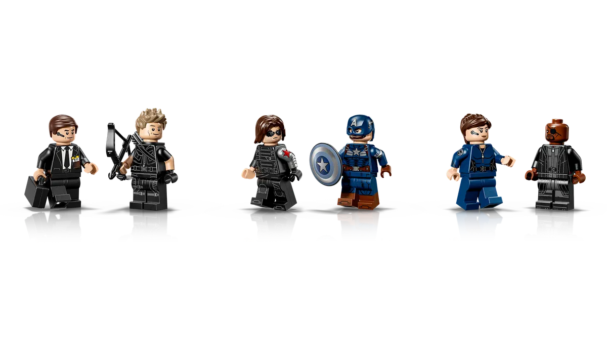 LEGO S.H.I.E.L.D. Helicarrier (76354) - image 3