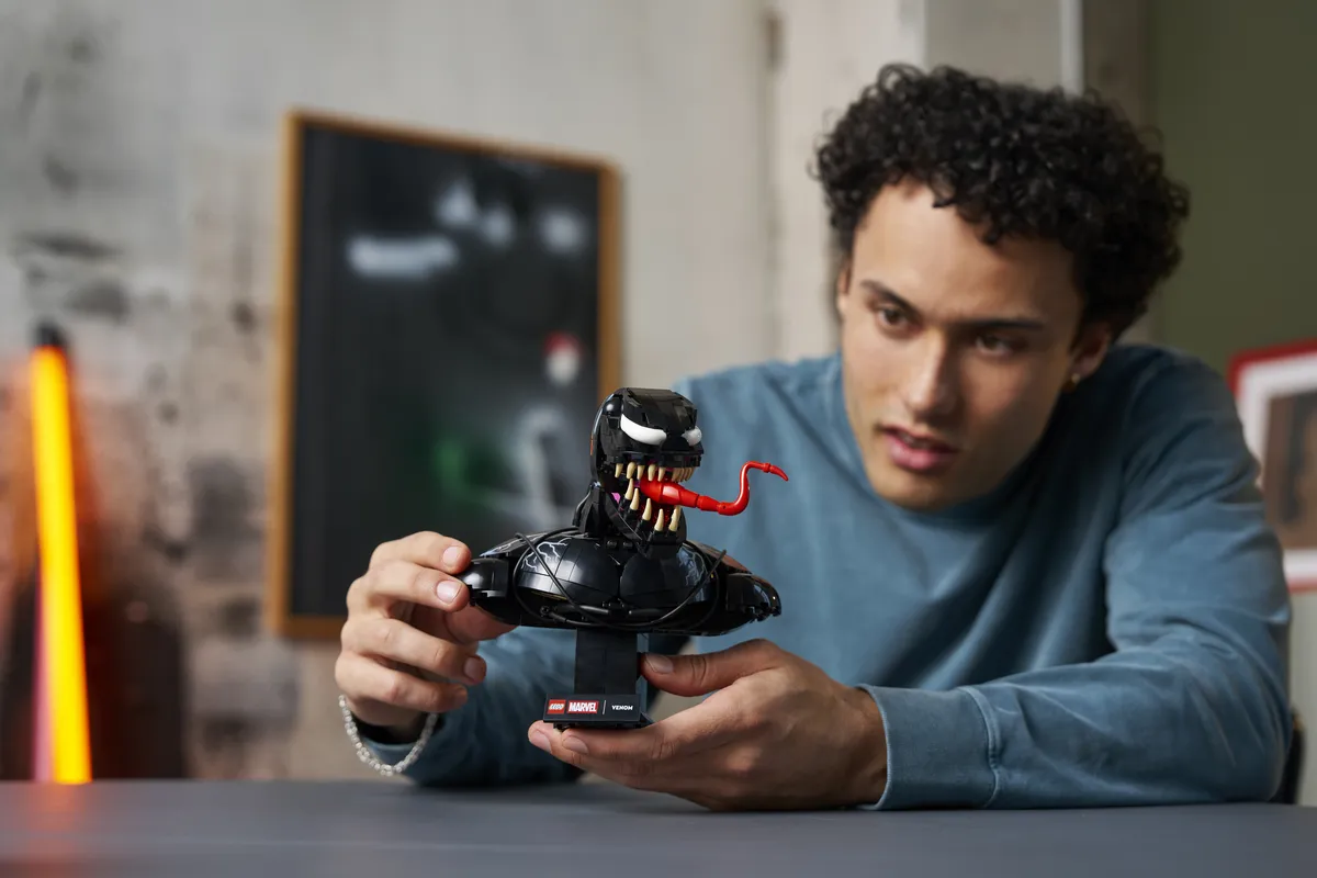 LEGO Venom Bust (76356) - Bild 17