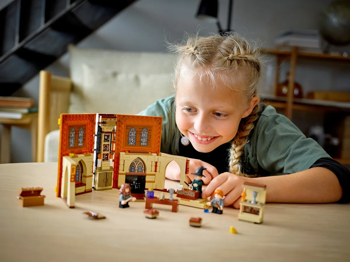 LEGO Hogwarts™ Moment: Transfiguration Class (76382) - Bild 11
