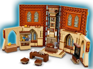 Hogwarts™ Moment: Transfiguration Class fra LEGO – produktbillede 5 af 14