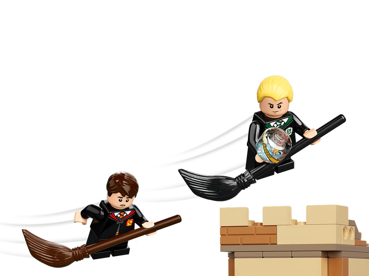 LEGO Hogwarts™: First Flying Lesson (76395) - Bild 6