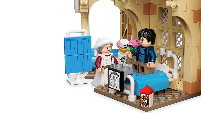 Hogwarts™ Hospital Wing fra LEGO – produktbillede 4 af 8
