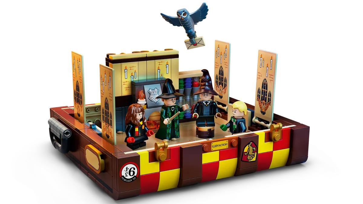 LEGO Hogwarts™ Magical Trunk (76399) - Bild 2